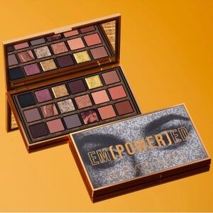 Huda Beauty Empowered Eyeshadow Palette